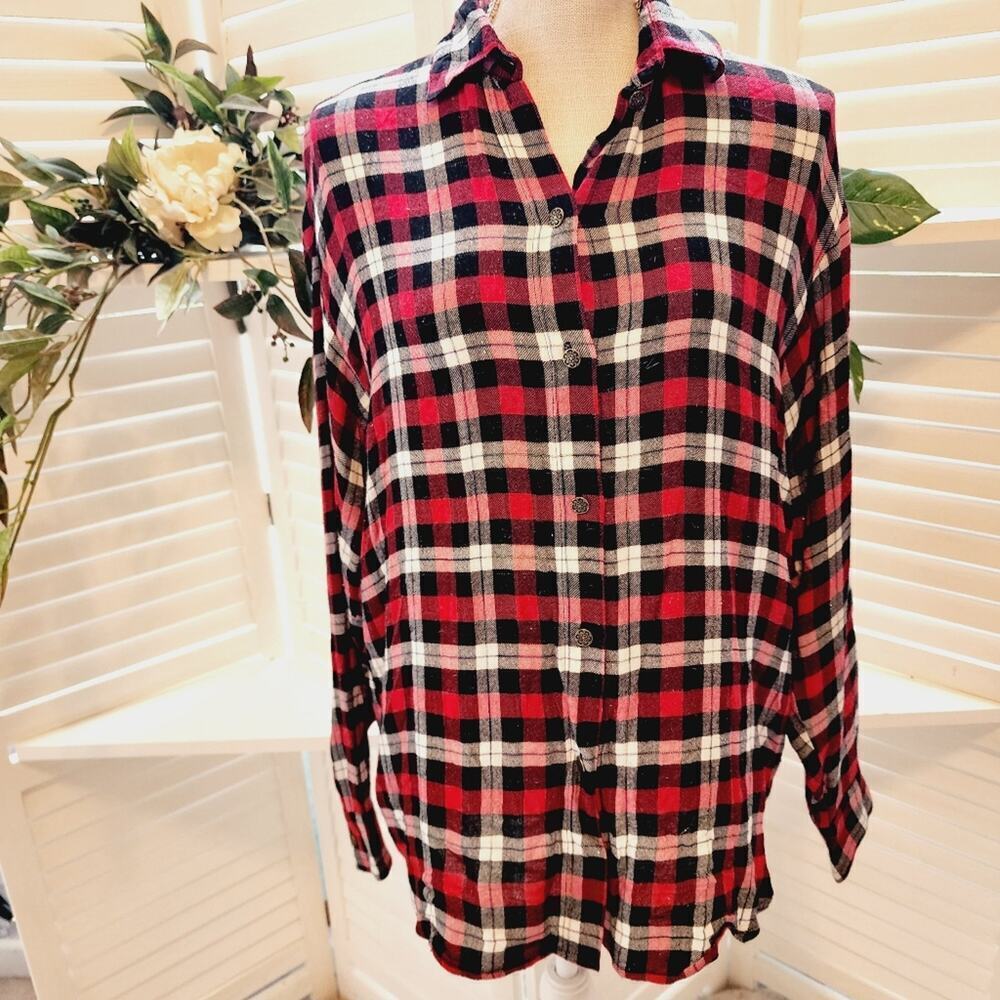 THE KOOPLES PARIS RED/BLACK SPARKLE PLAID BUTTON DOWN SIZE 1(SMALL)
